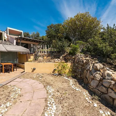 Beachside Comfy House Portu Sa Ruxi (Sardinia)