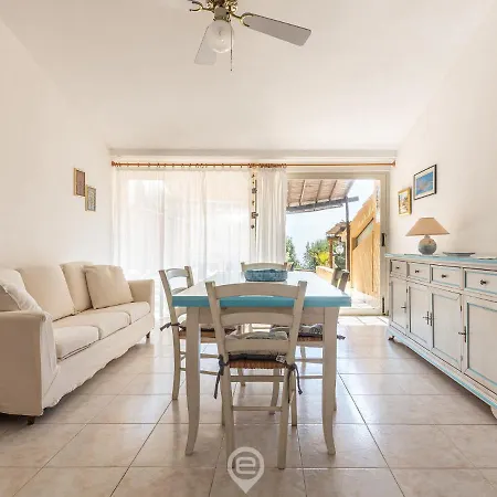 Beachside Comfy House Σπίτι διακοπών Portu Sa Ruxi (Sardinia)
